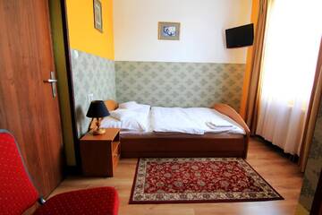Фото номера Двухместный номер с 1 кроватью Отель FusGym Resort г. Ожарув-Мазовецкий 3