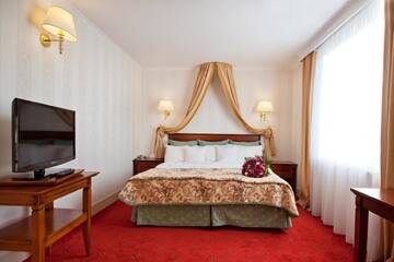Фото номера Двухместный номер с 1 кроватью Отель Hotel Mazurkas г. Ожарув-Мазовецкий 2